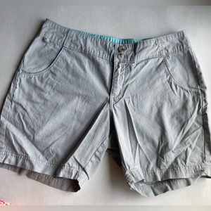 Columbia grey shorts
